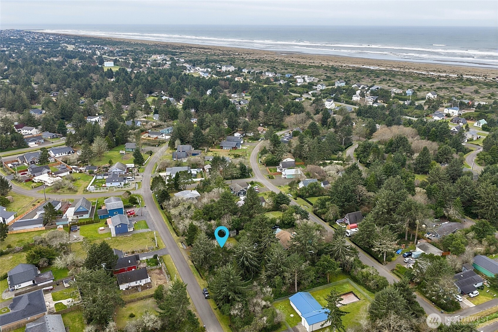 185 S Narwhal Loop SW, Ocean Shores, WA 98569
