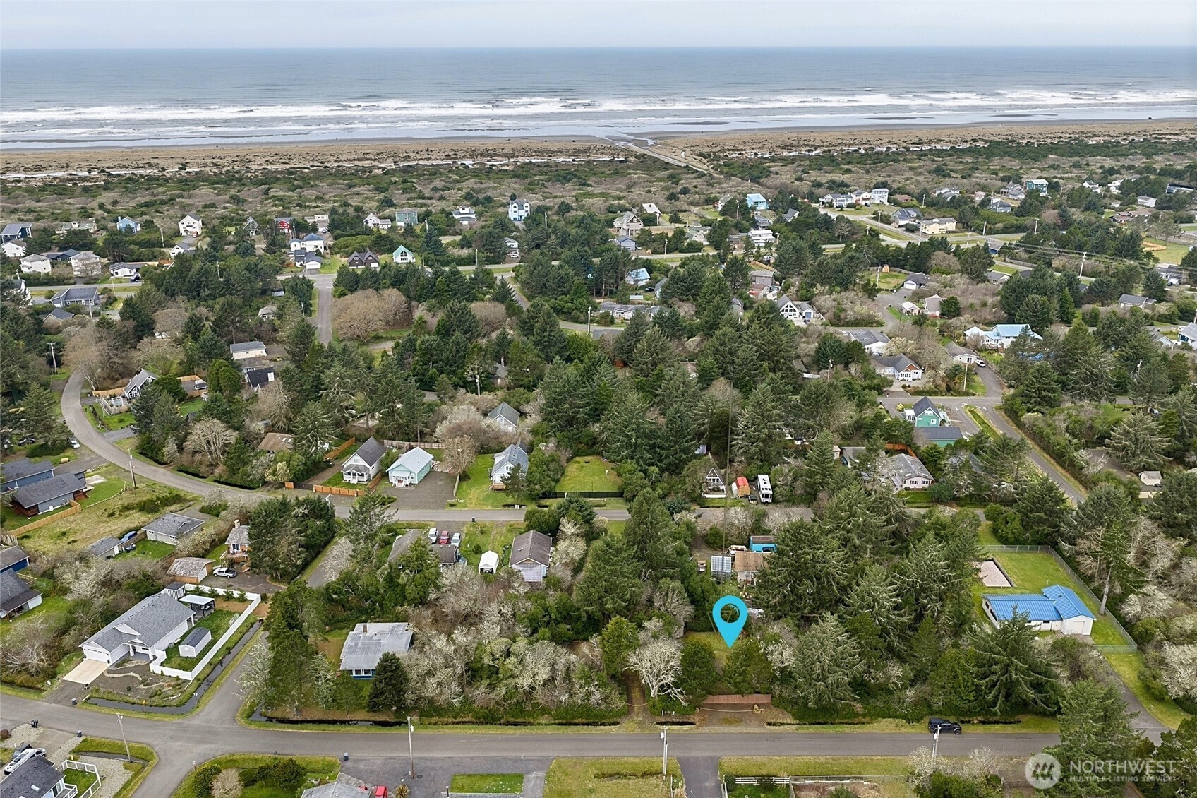 185 S Narwhal Loop SW, Ocean Shores, WA 98569