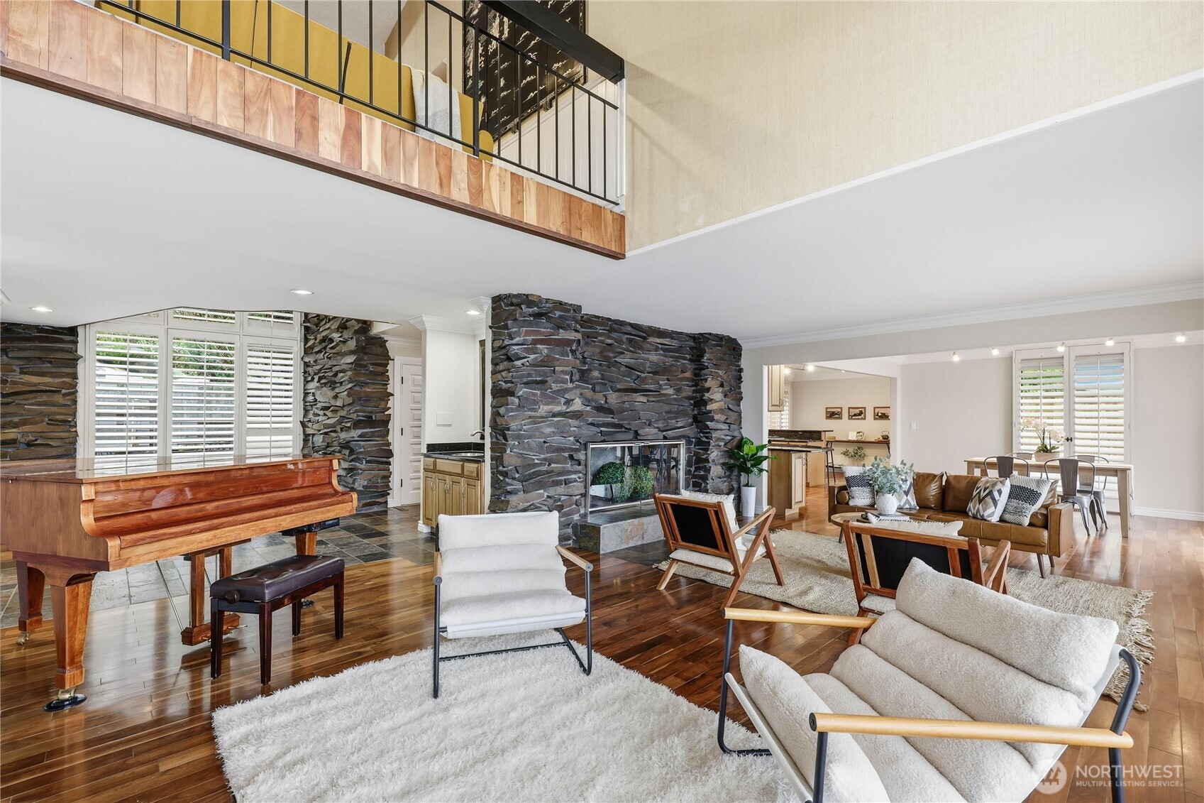 3535 Mathews Drive NW, Bremerton, WA 98312