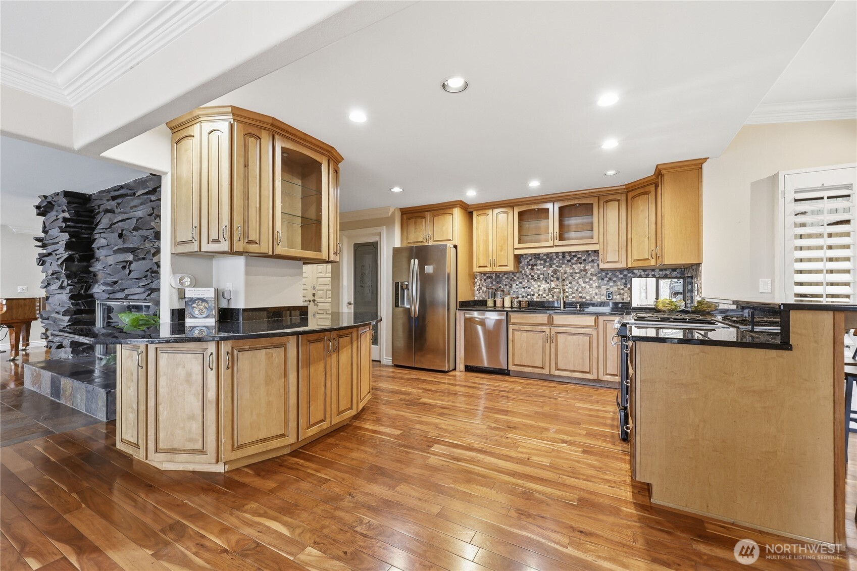 3535 Mathews Drive NW, Bremerton, WA 98312