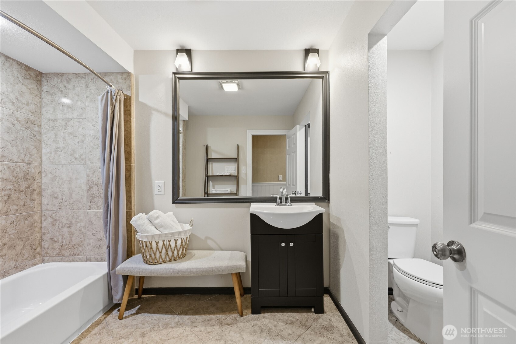 3535 Mathews Drive NW, Bremerton, WA 98312