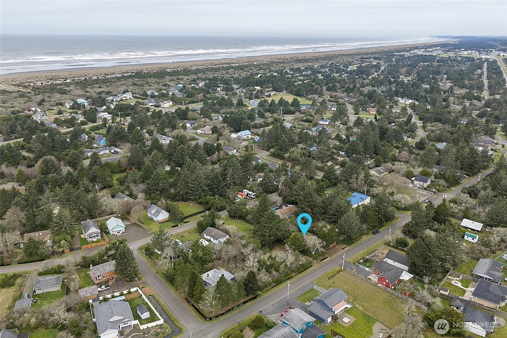 189 S Narwhal Loop SW, Ocean Shores, WA 98569