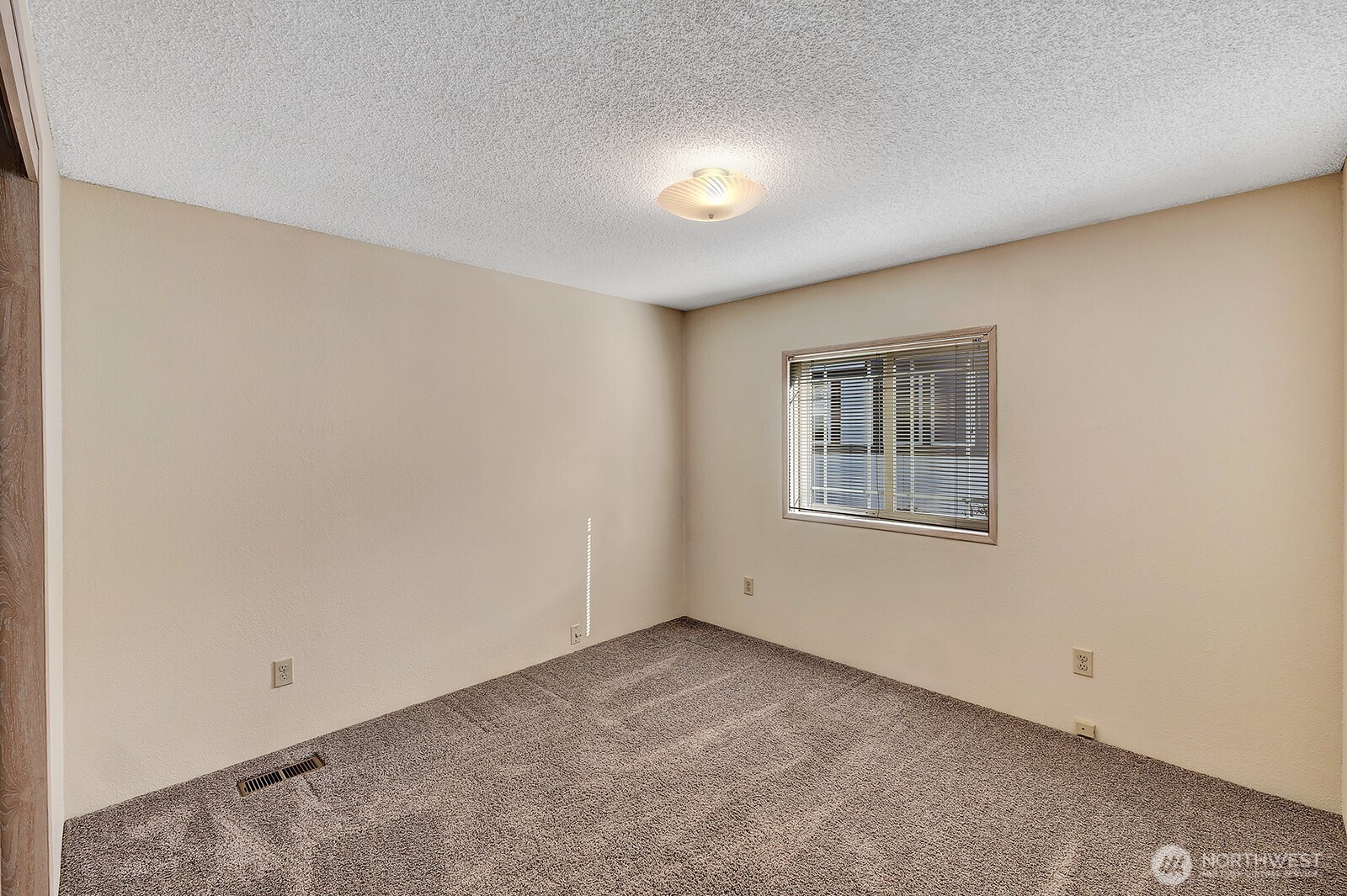 2611 S 288th Street #2, Federal Way, WA 98003