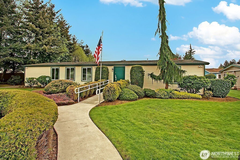 2611 S 288th Street #2, Federal Way, WA 98003