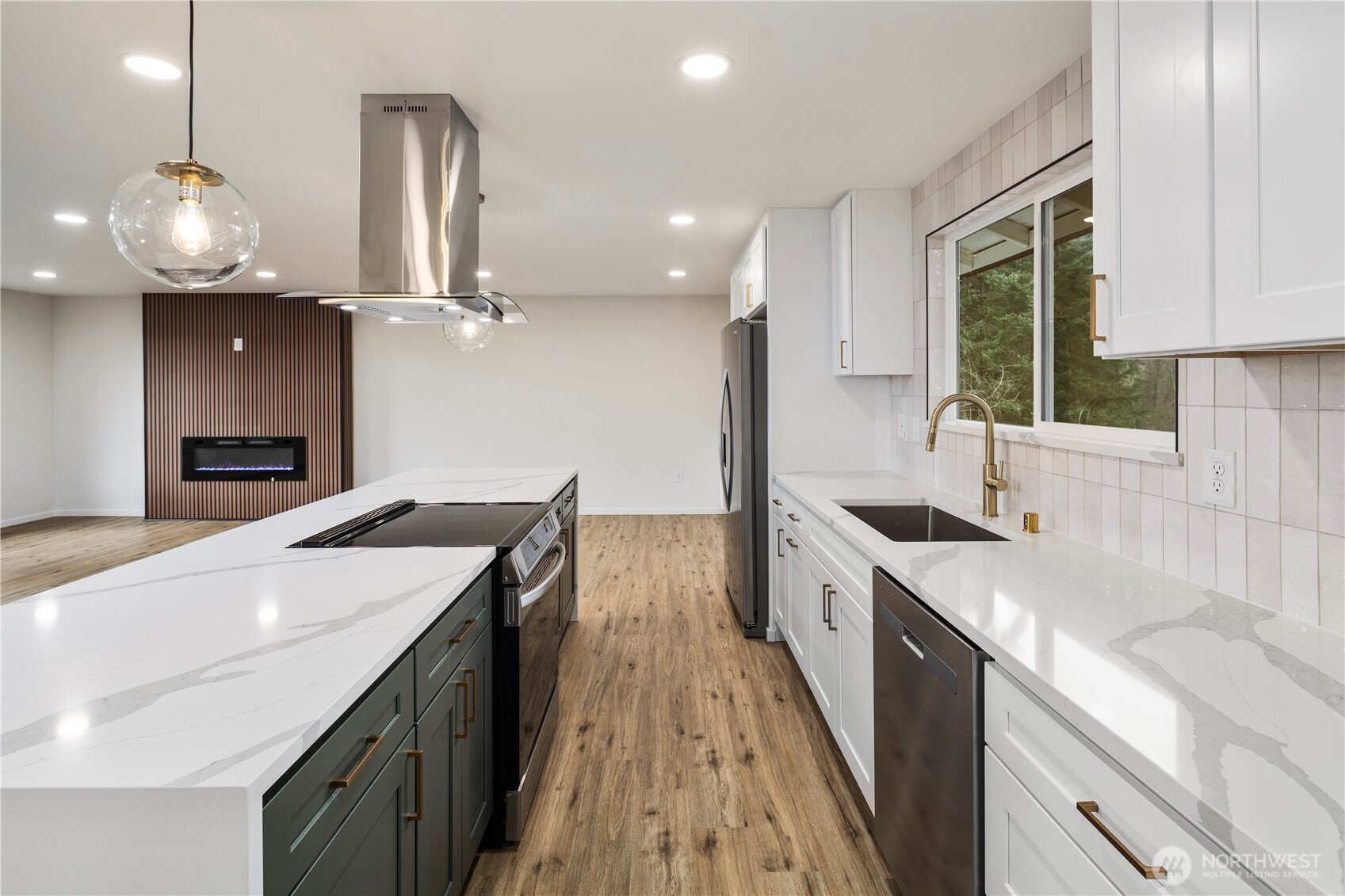 3301 192nd Street E, Tacoma, WA 98446