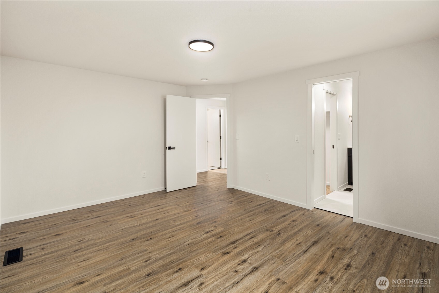 3301 192nd Street E, Tacoma, WA 98446