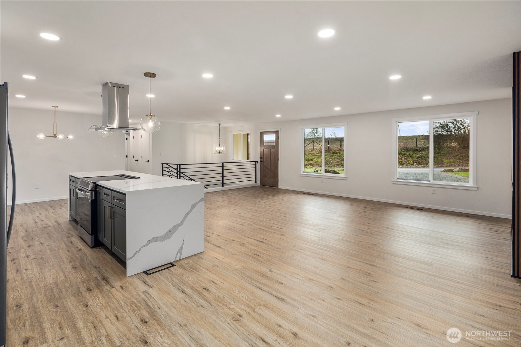 3301 192nd Street E, Tacoma, WA 98446