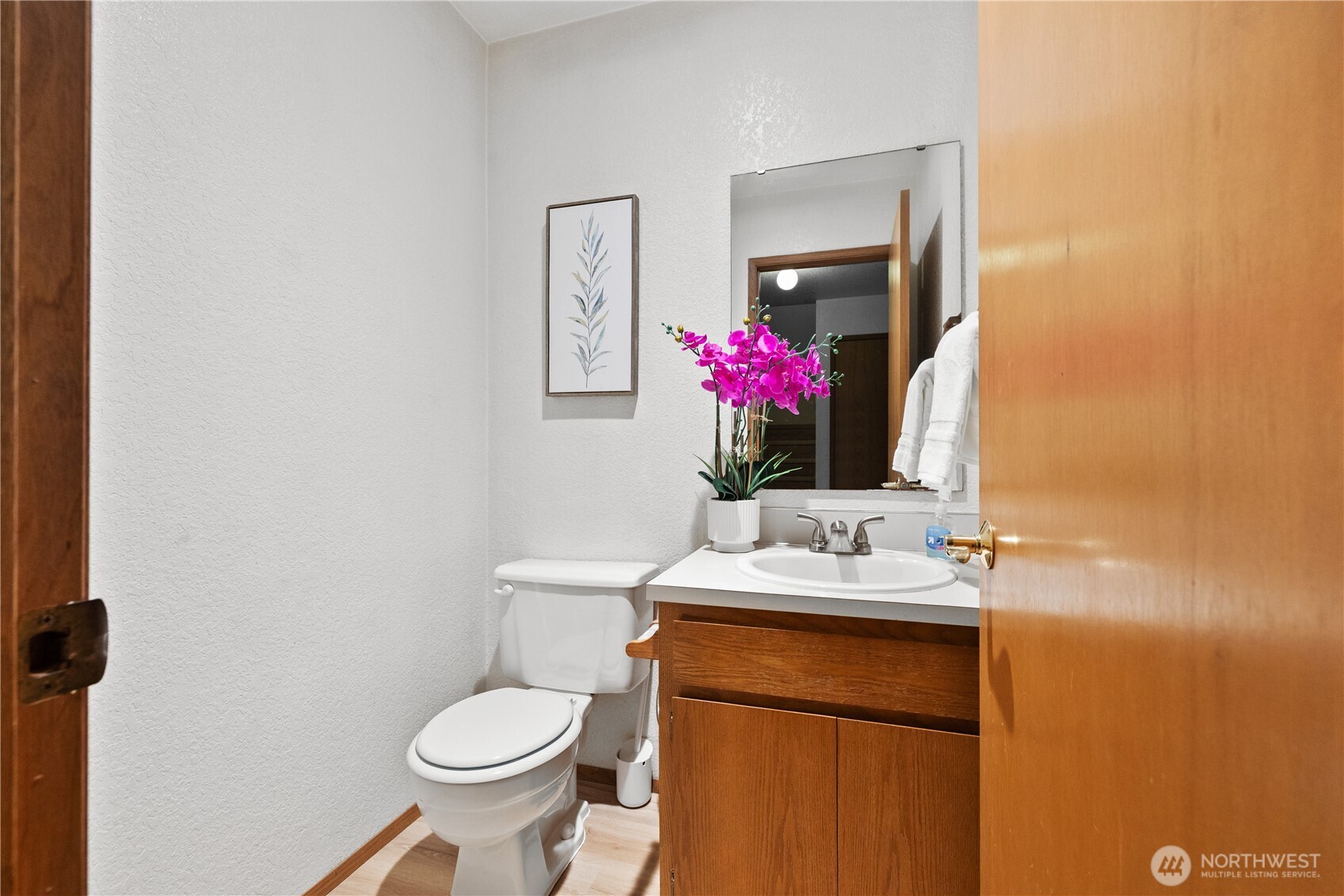 126 W Casino Road #5, Everett, WA 98204