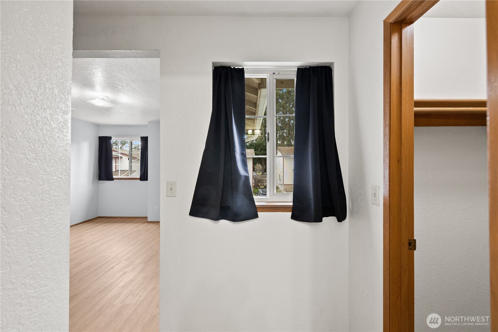 126 W Casino Road #5, Everett, WA 98204