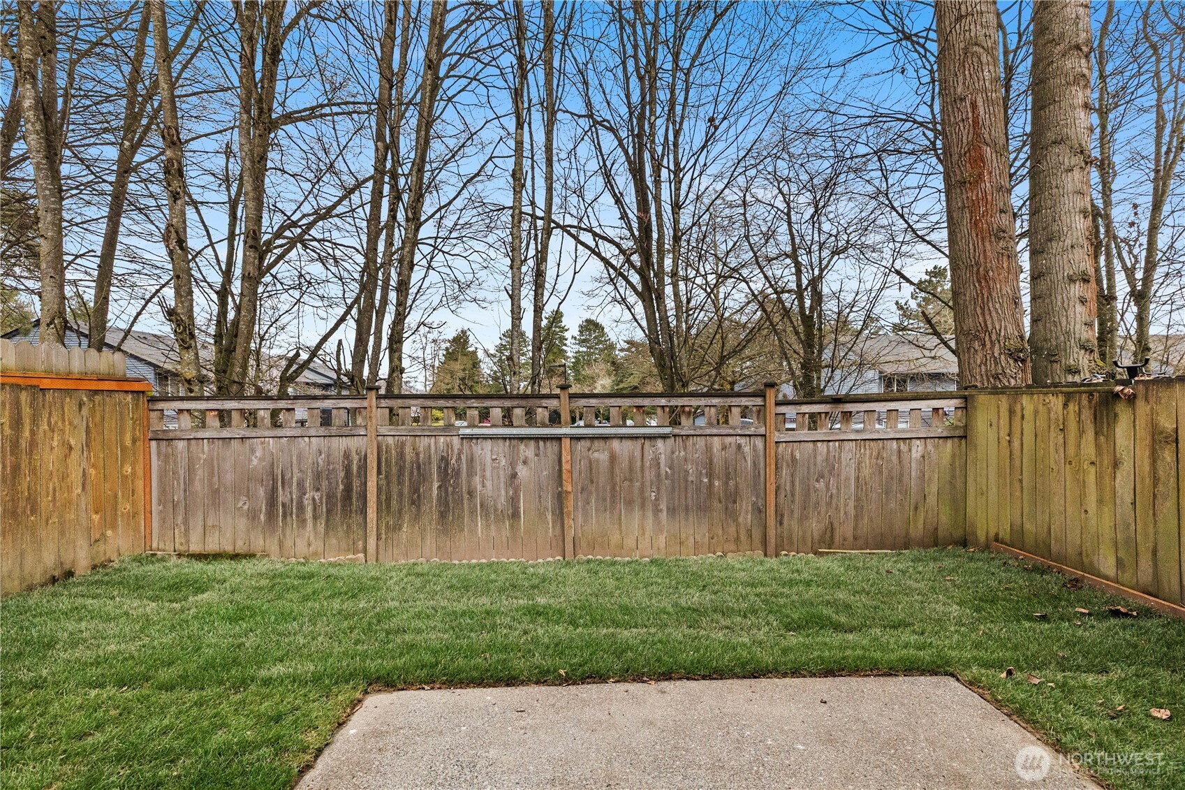 126 W Casino Road #5, Everett, WA 98204