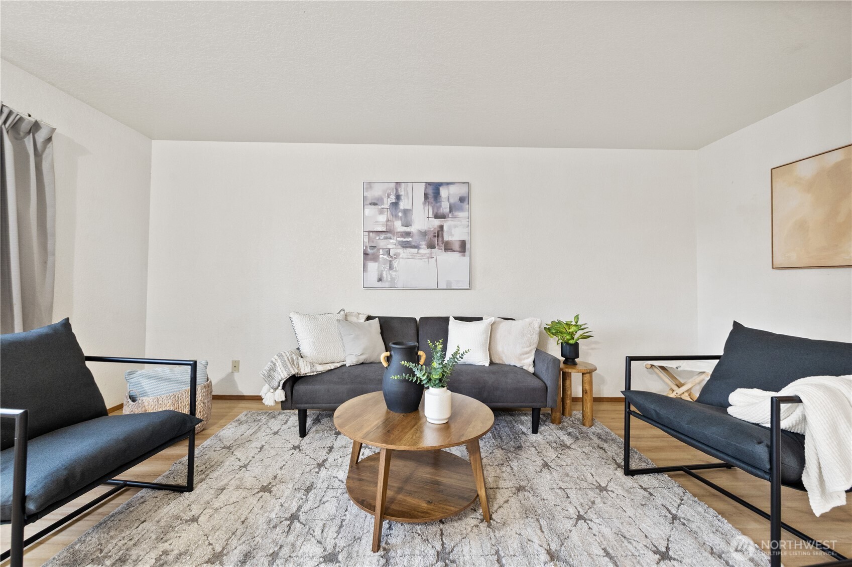 126 W Casino Road #5, Everett, WA 98204