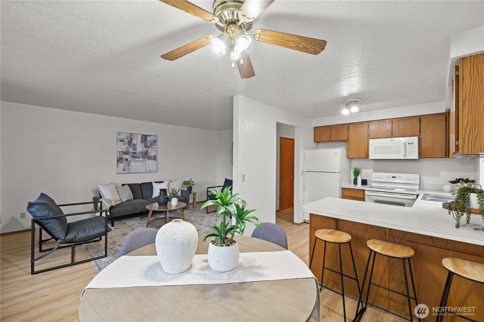 126 W Casino Road #5, Everett, WA 98204