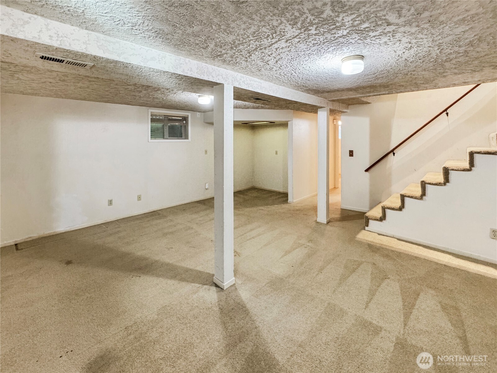 701 NE 117th Street , Vancouver, WA 98685