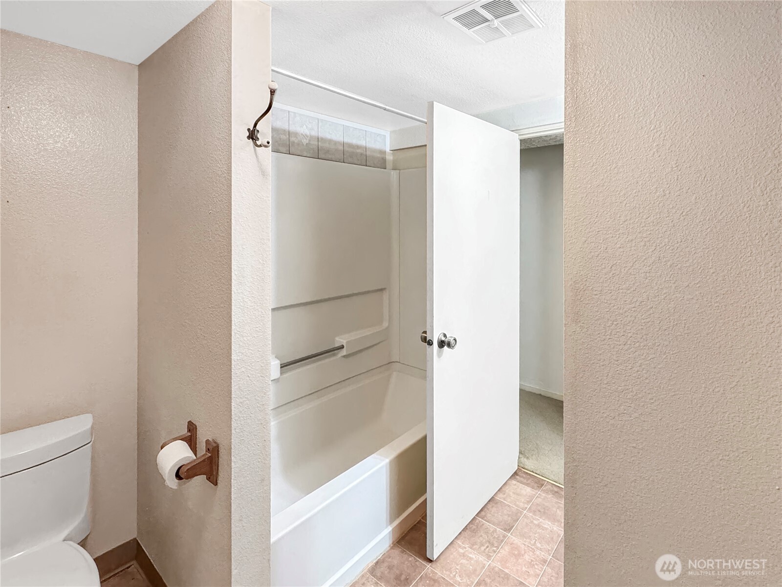 701 NE 117th Street , Vancouver, WA 98685