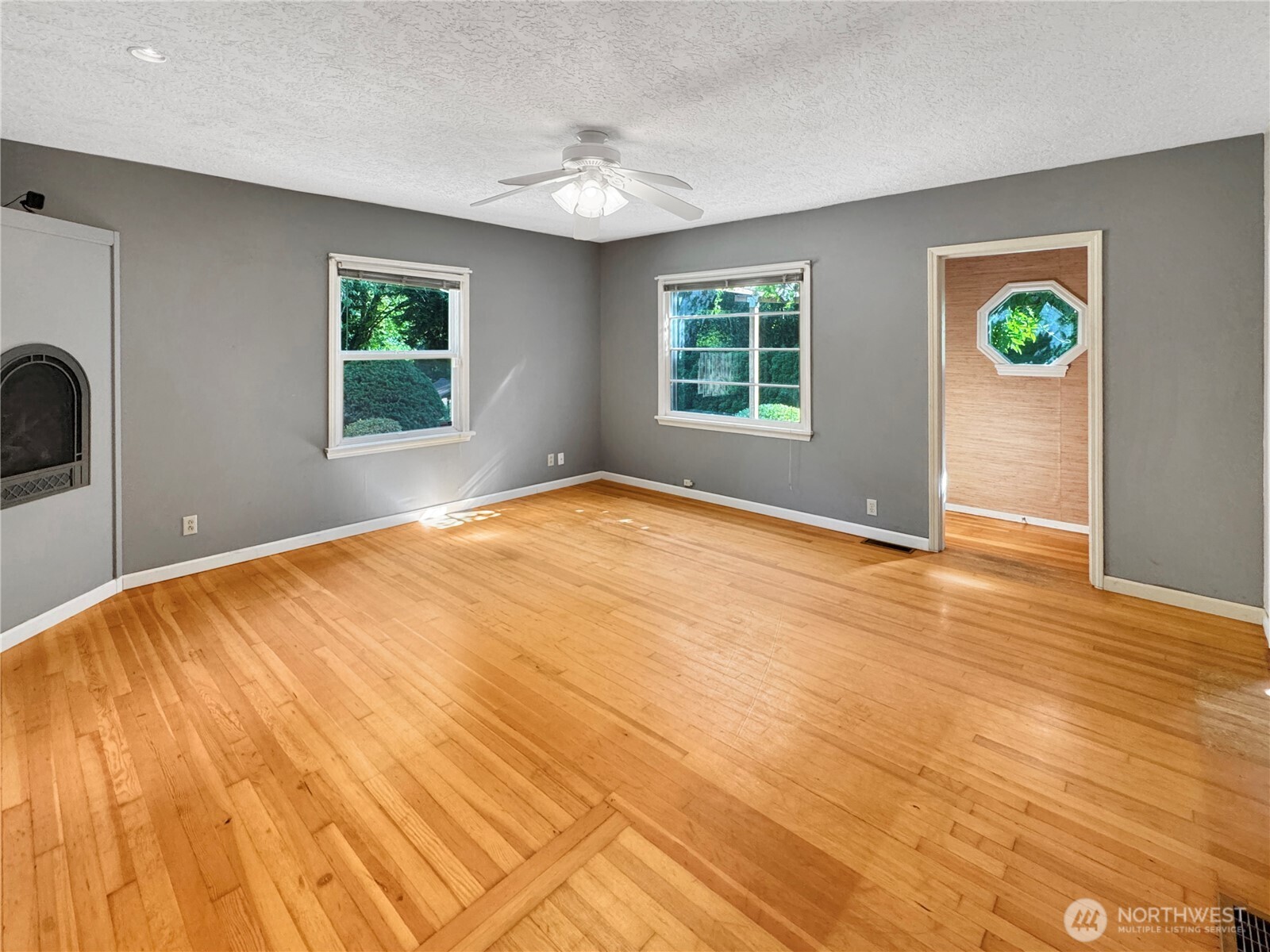 701 NE 117th Street , Vancouver, WA 98685