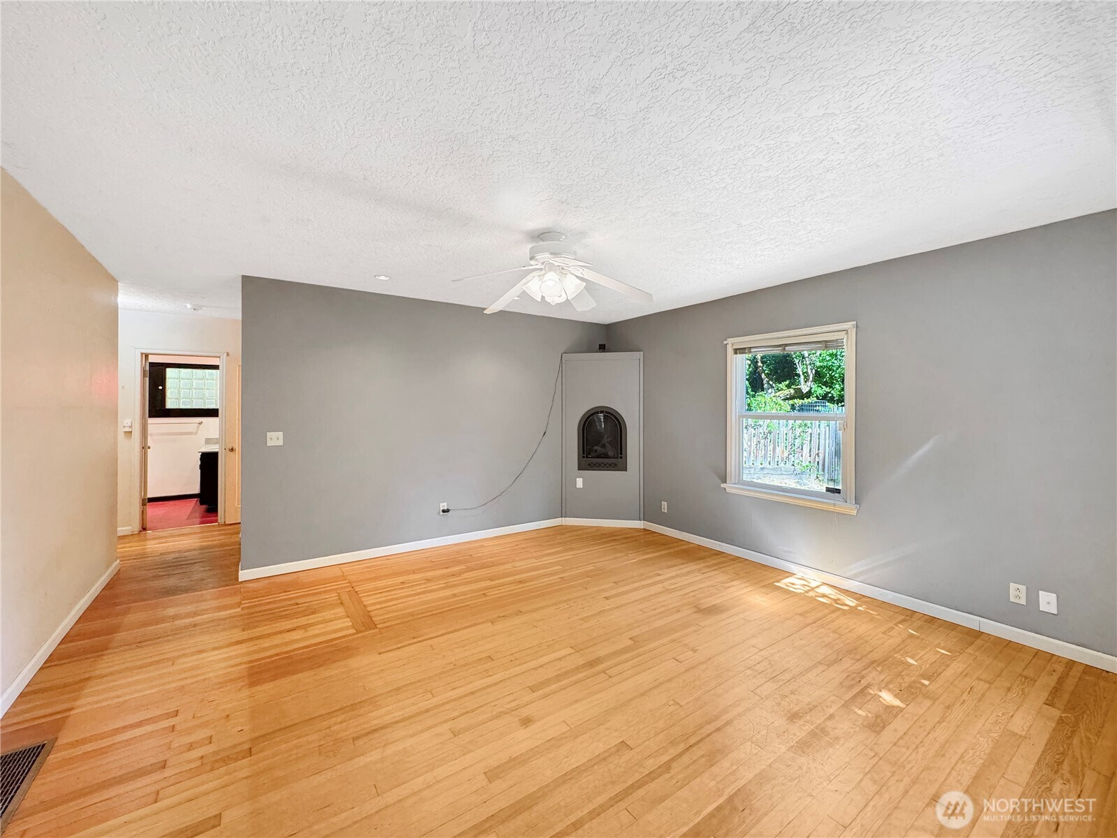 701 NE 117th Street , Vancouver, WA 98685