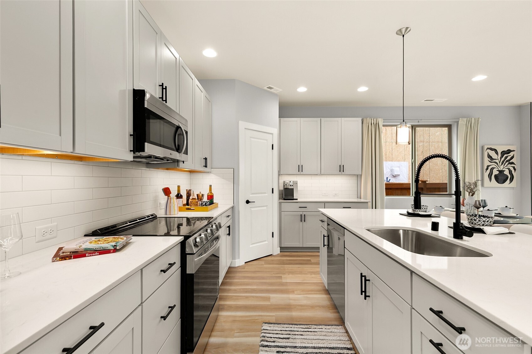 12506 SE 256th Place #8, Kent, WA 98030