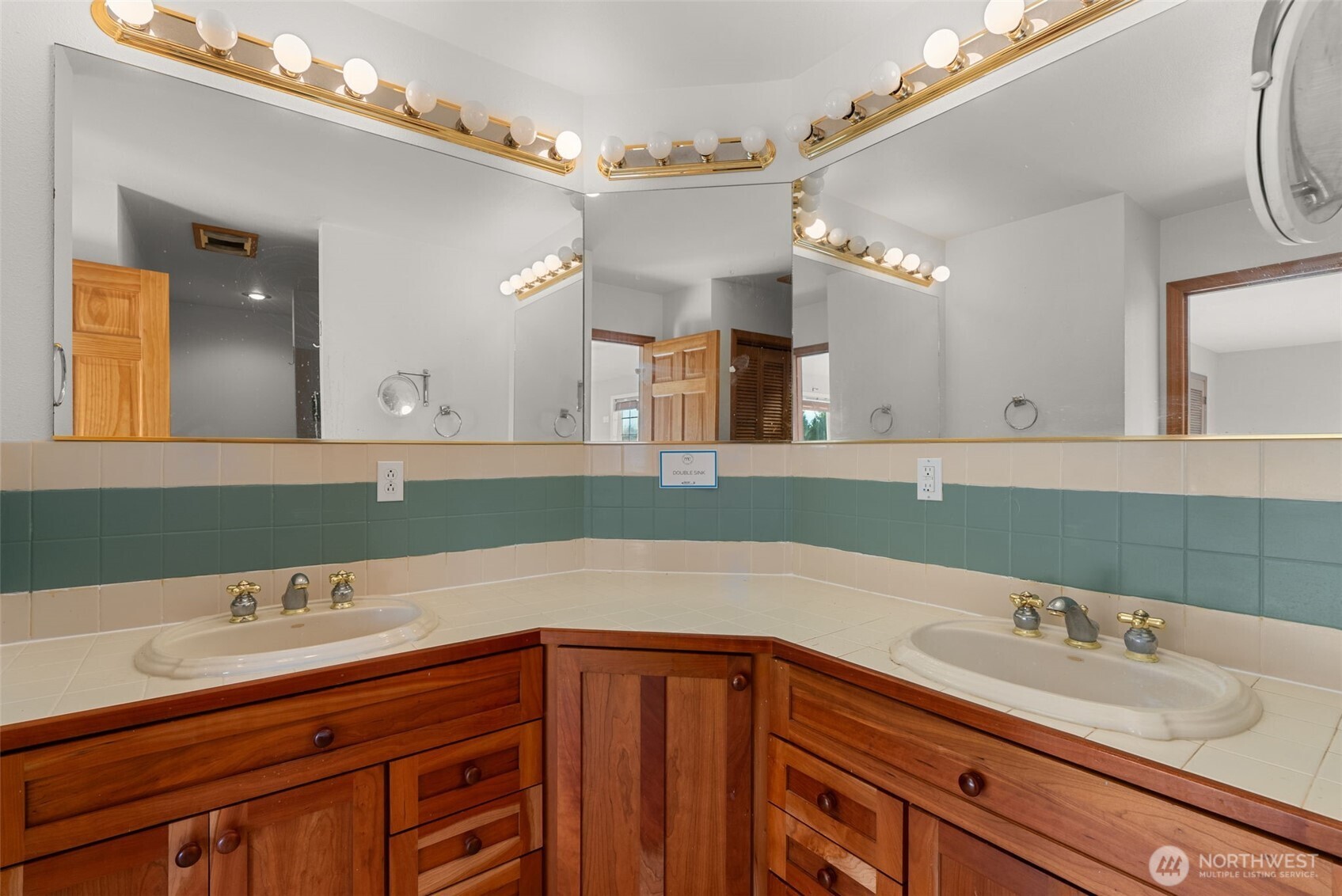 15 Spruce Lane , South Bend, WA 98586