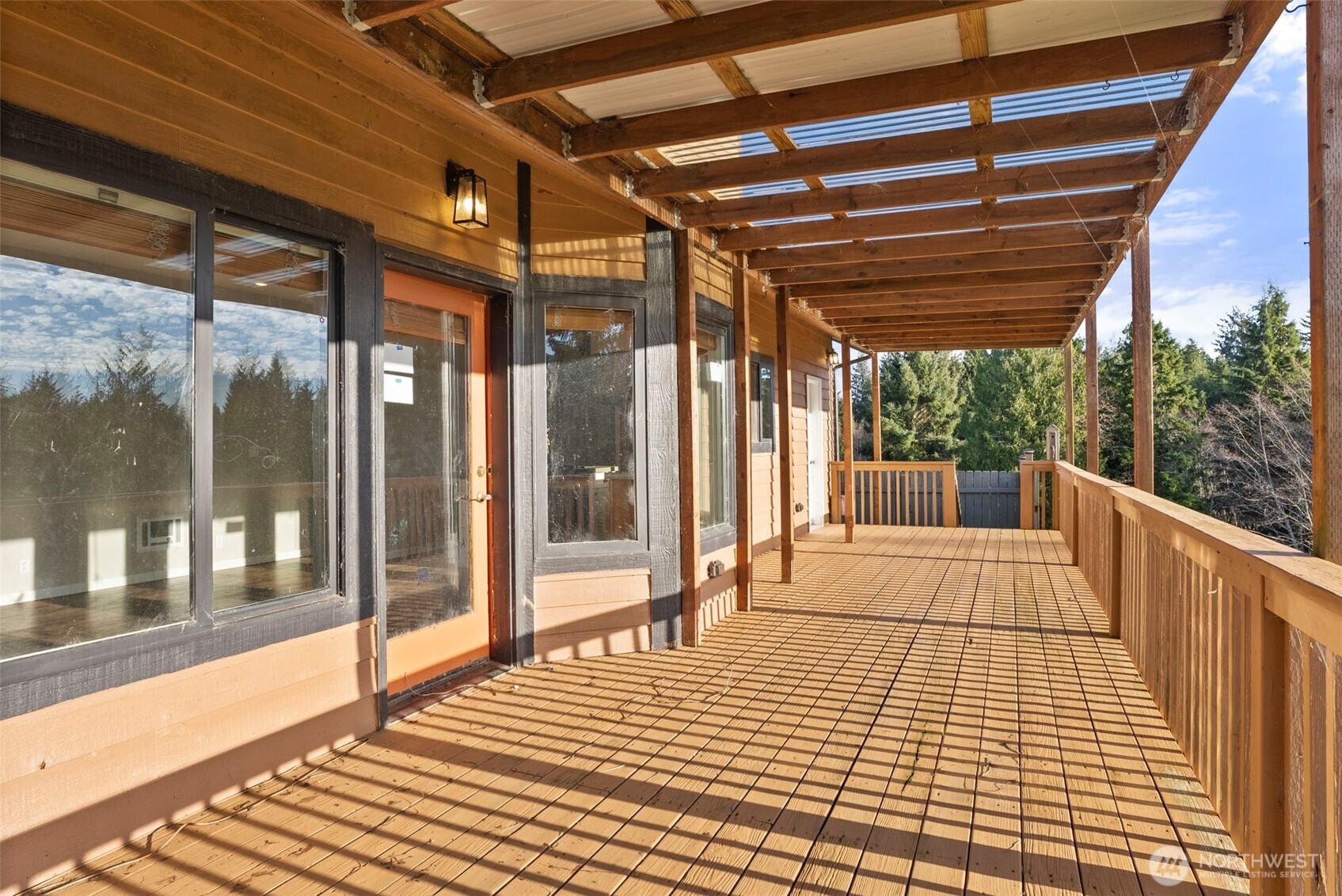 15 Spruce Lane , South Bend, WA 98586