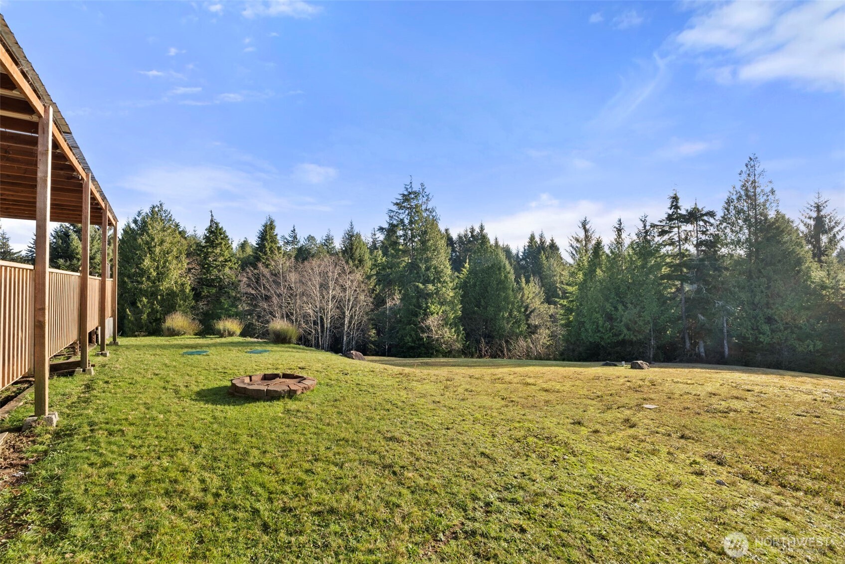 15 Spruce Lane , South Bend, WA 98586