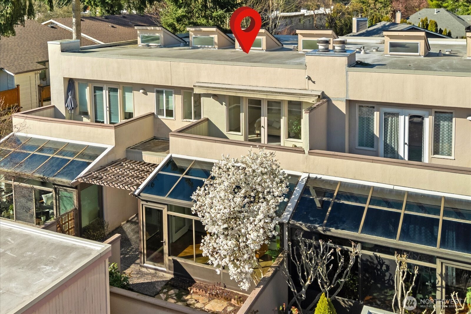 8229 212th Street SW #102, Edmonds, WA 98026