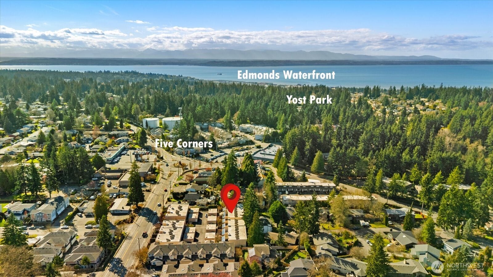 8229 212th Street SW #102, Edmonds, WA 98026