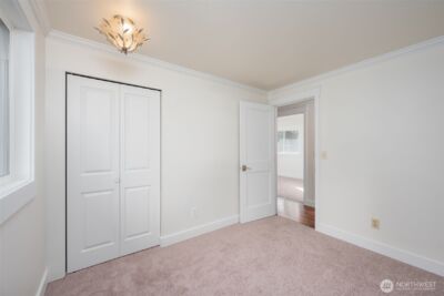 11619 NE 97th Street , Kirkland, WA 98033 - Photo 18