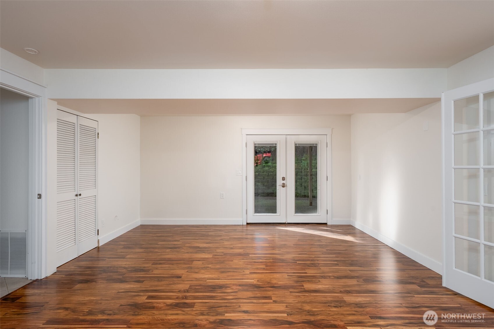 11619 NE 97th Street , Kirkland, WA 98033