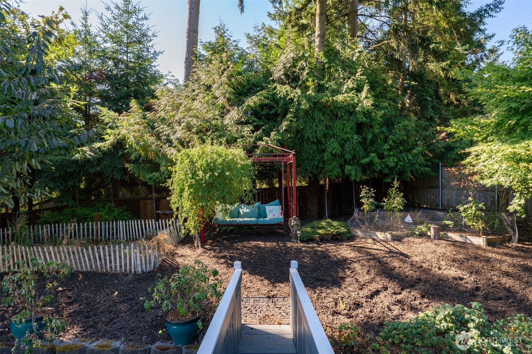 11619 NE 97th Street , Kirkland, WA 98033