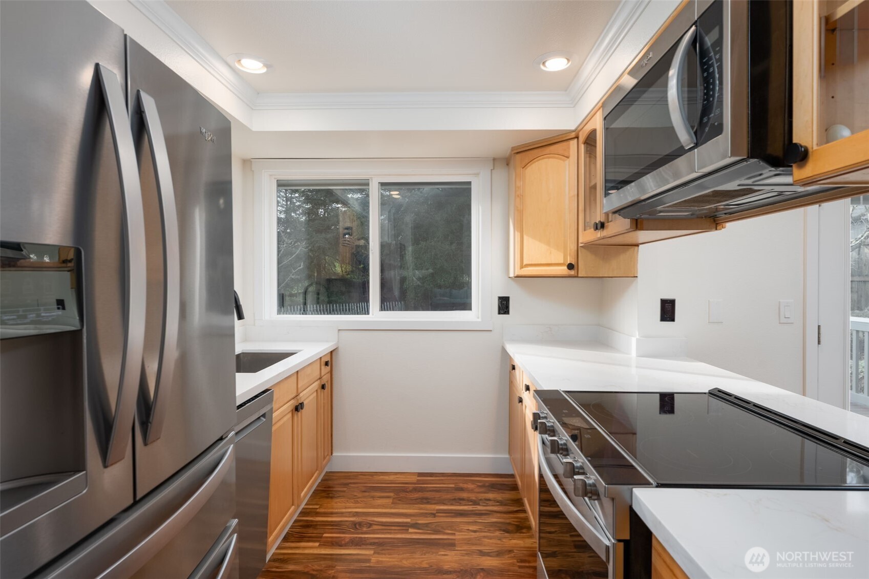 11619 NE 97th Street , Kirkland, WA 98033