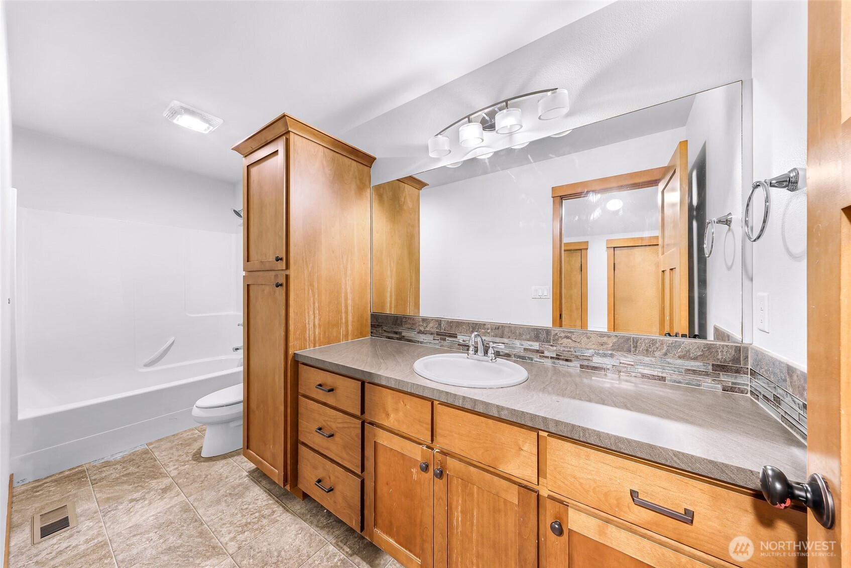 879 Bentgrass Way , Lynden, WA 98264