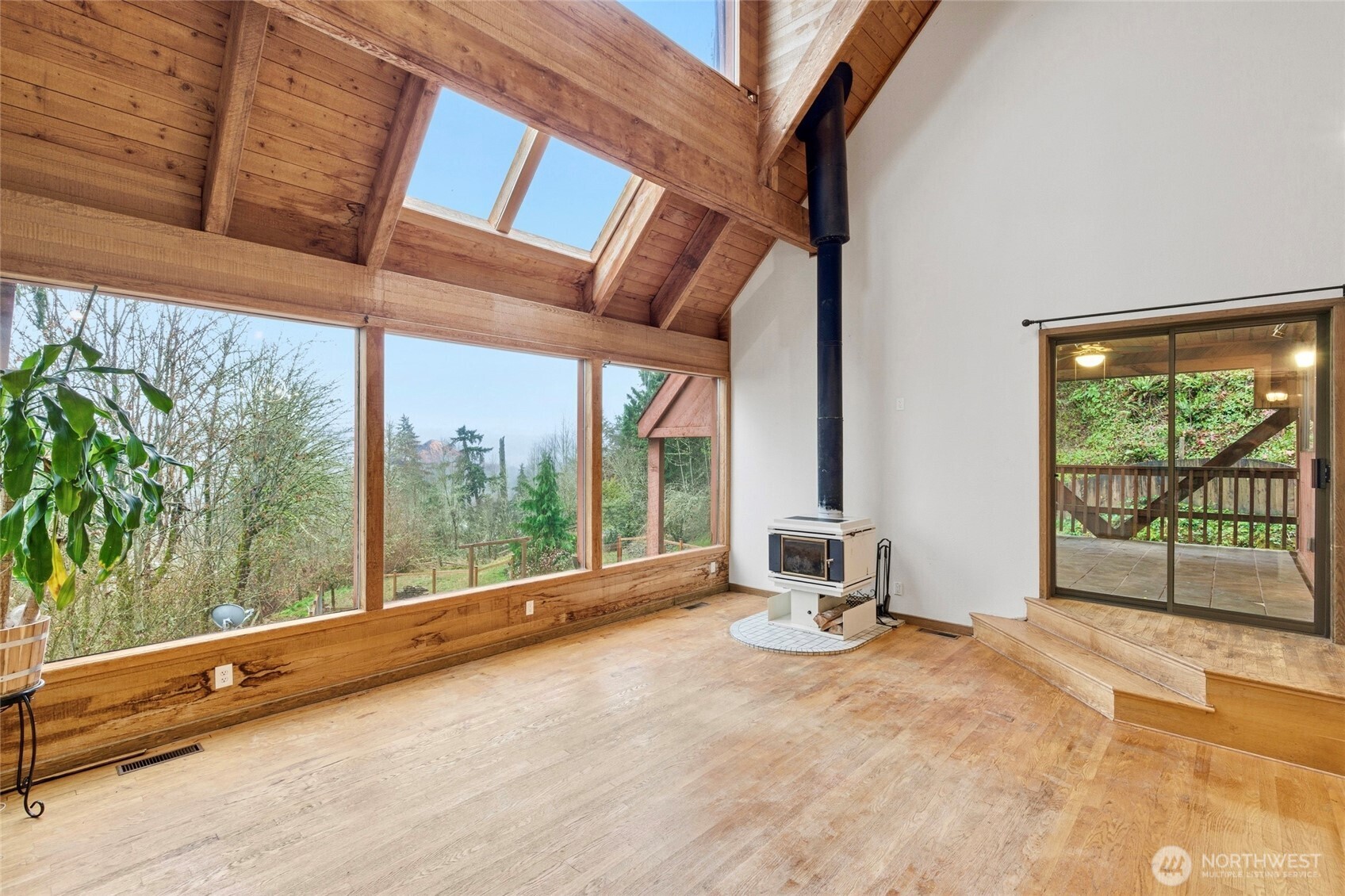 12425 137th Avenue E, Puyallup, WA 98374