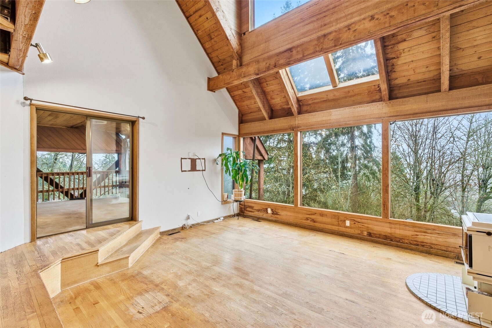 12425 137th Avenue E, Puyallup, WA 98374