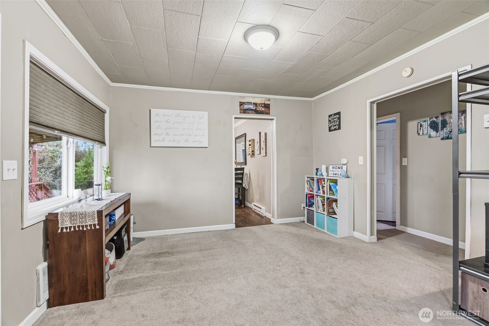 2201 Holcomb Loop Rd , Kelso, WA 98626