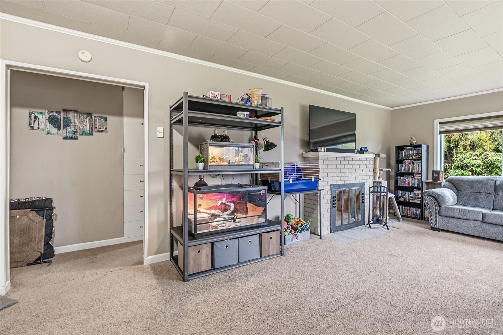 2201 Holcomb Loop Rd , Kelso, WA 98626