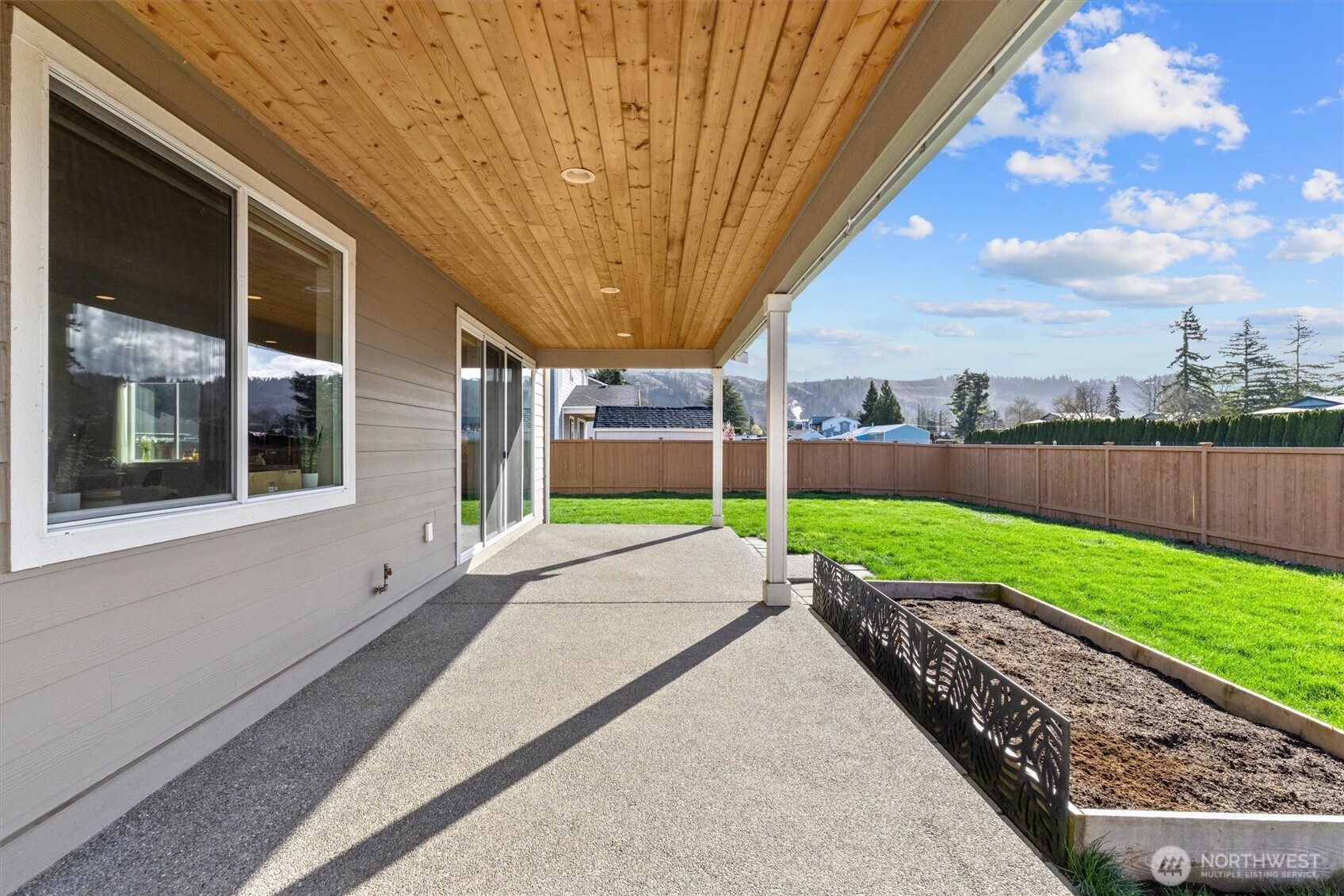 15750 58th Street Court E, Sumner, WA 98390