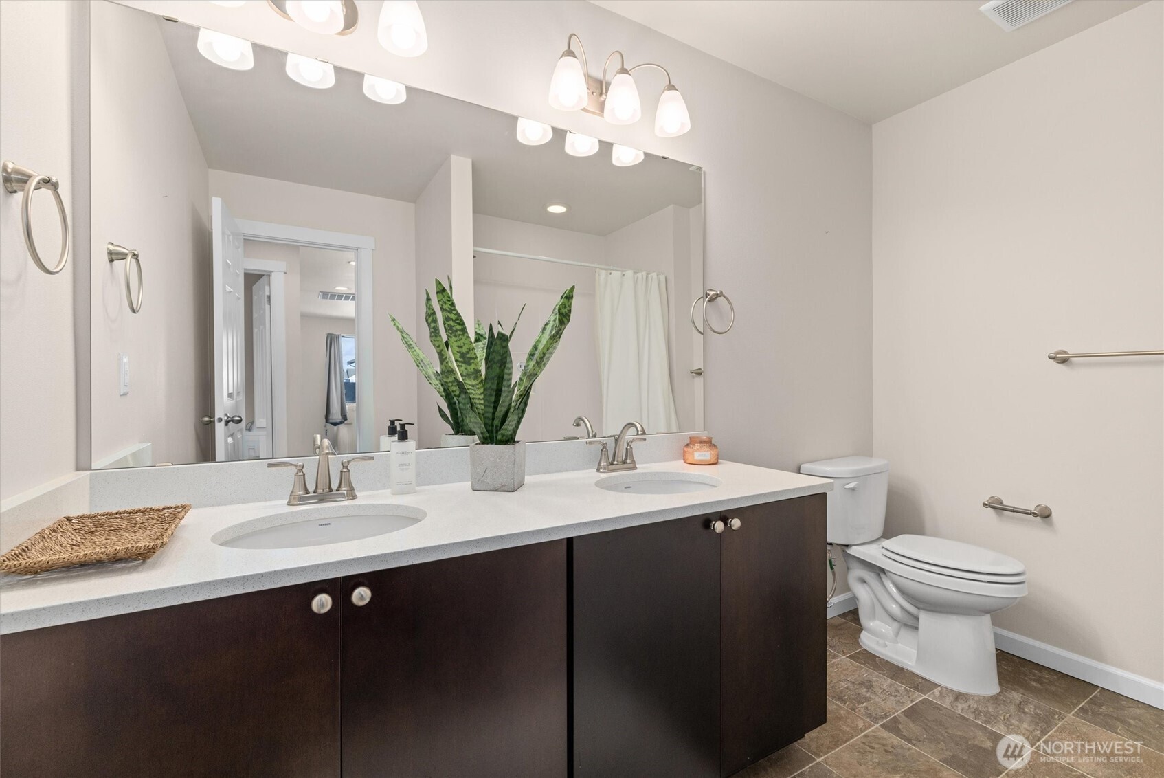 15750 58th Street Court E, Sumner, WA 98390