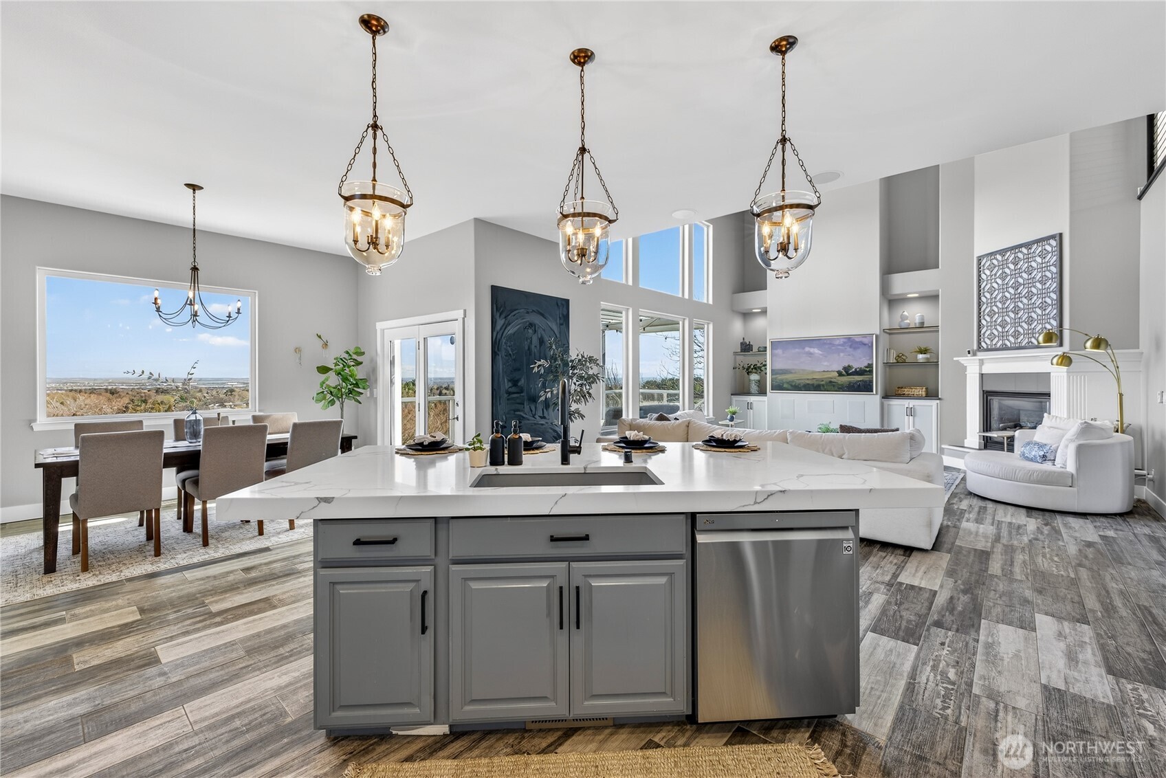 1614 W 51st Avenue , Kennewick, WA 99338