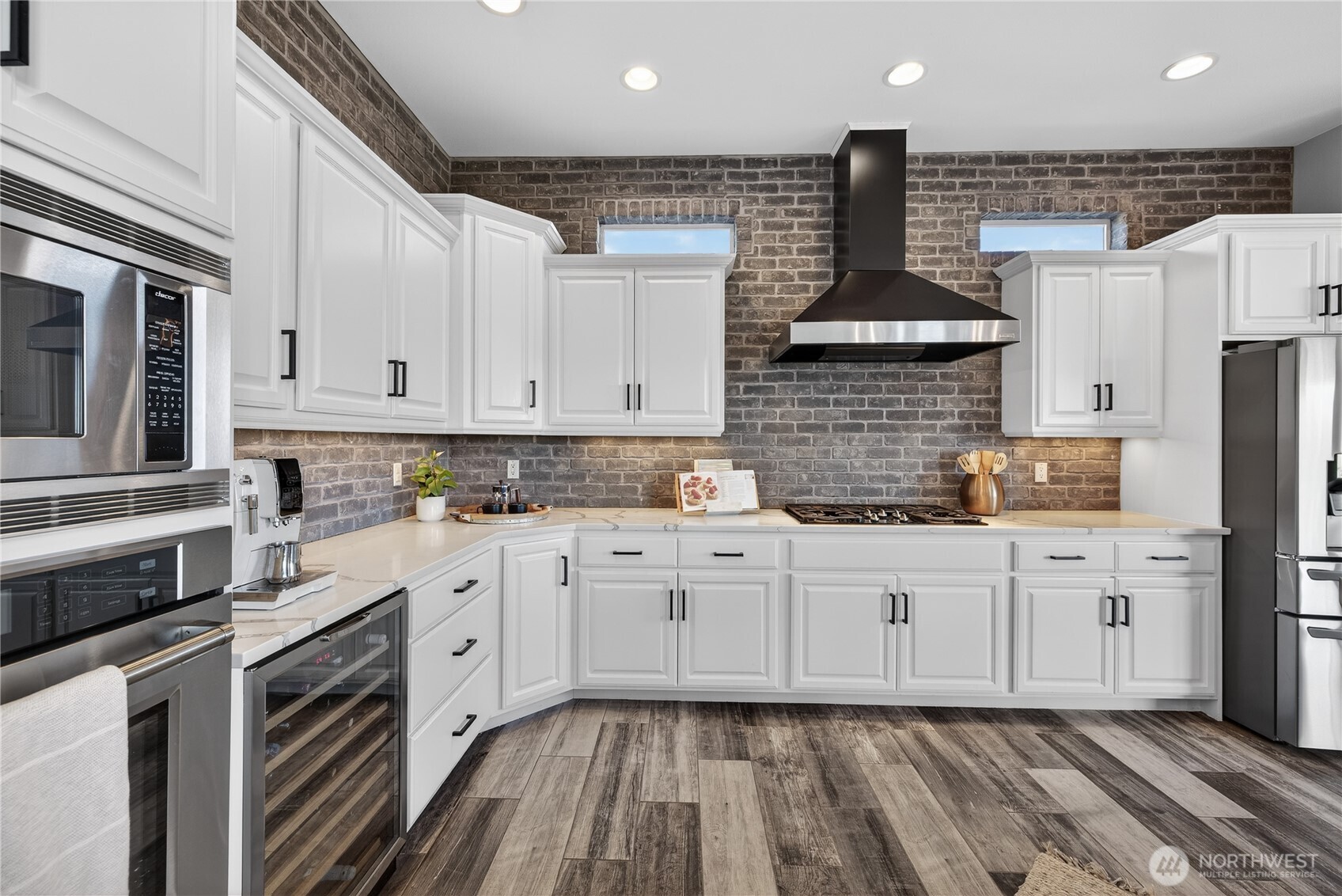 1614 W 51st Avenue , Kennewick, WA 99338