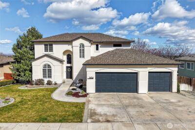 1614 W 51st Avenue , Kennewick, WA 99338 - Photo 2