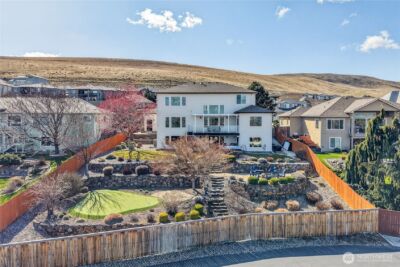 1614 W 51st Avenue , Kennewick, WA 99338 - Photo 3