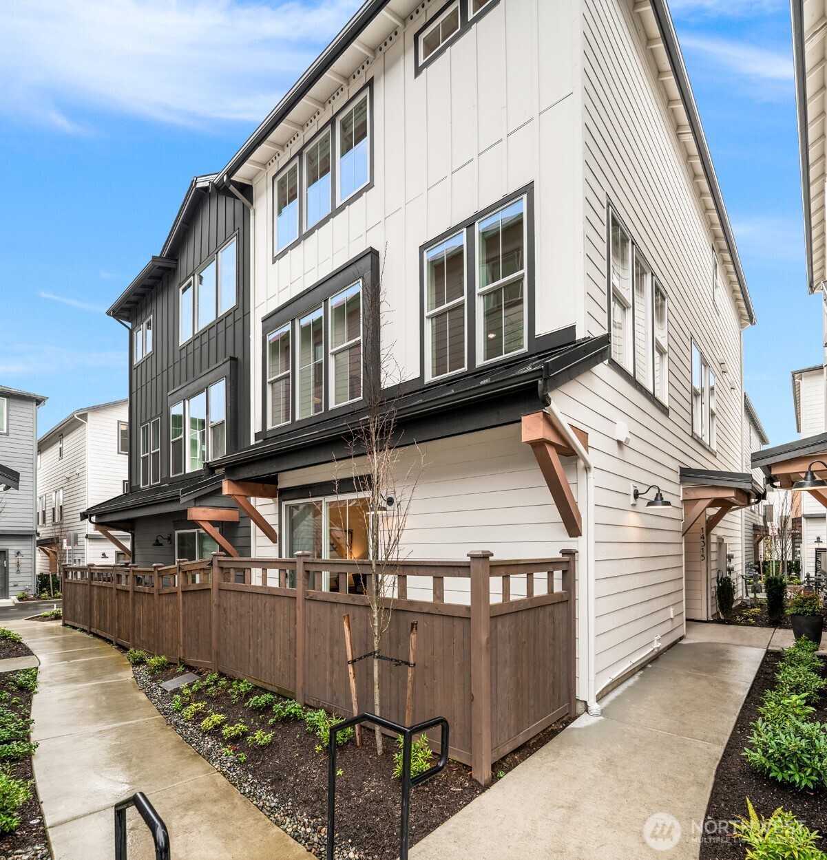 14315 149th Place NE, Woodinville, WA 98072