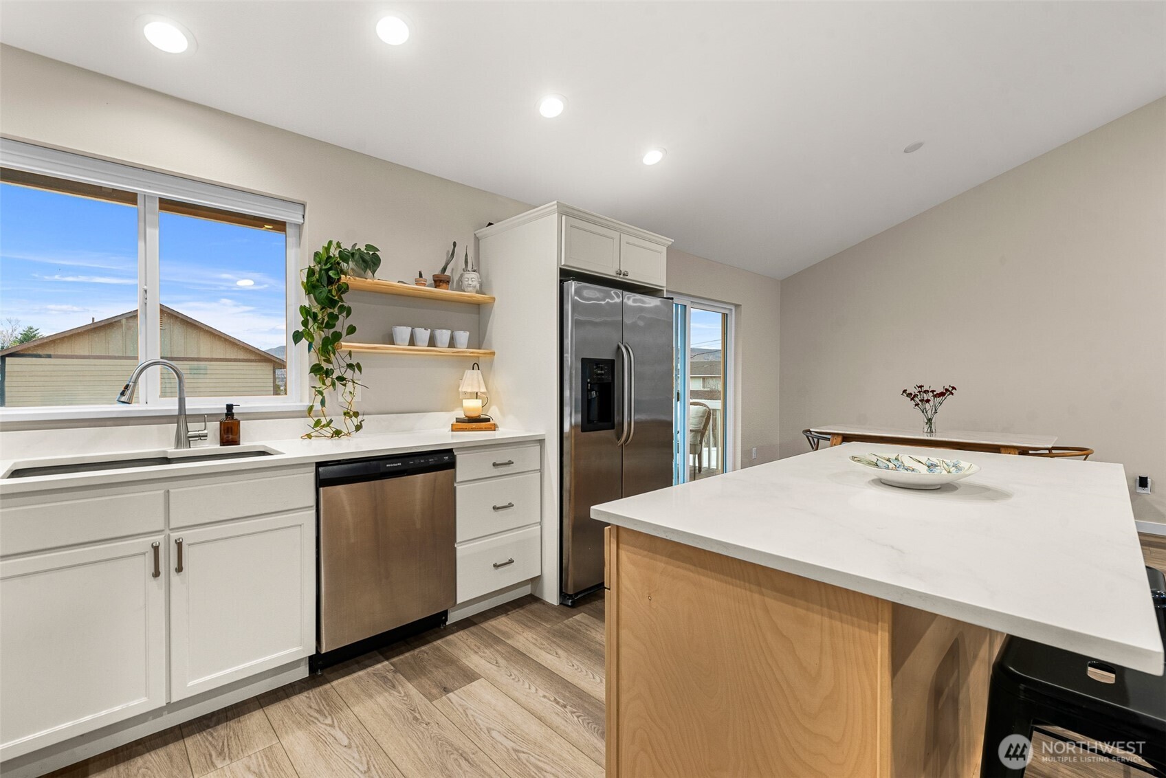 576 Saddle Rock Loop , Wenatchee, WA 98801