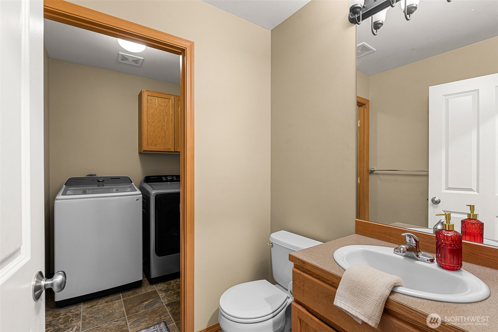 576 Saddle Rock Loop , Wenatchee, WA 98801