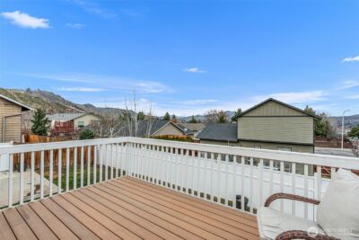 576 Saddle Rock Loop , Wenatchee, WA 98801 - Photo 6