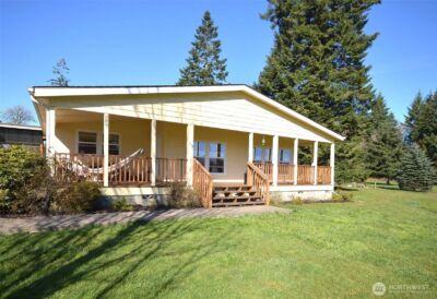 119 Becker DR , Winlock, WA 98596