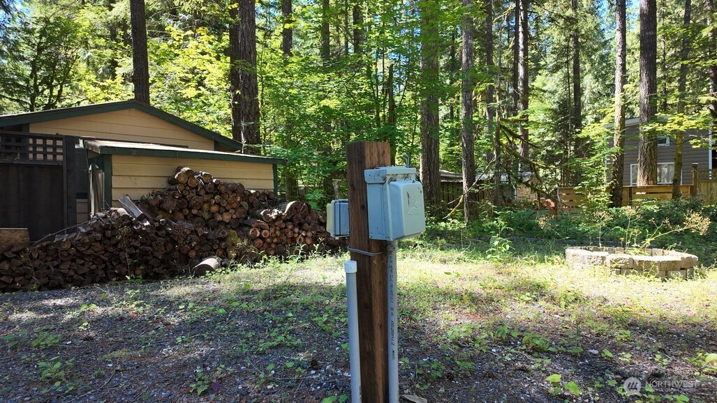 82 Riverside Drive , Deming, WA 98244