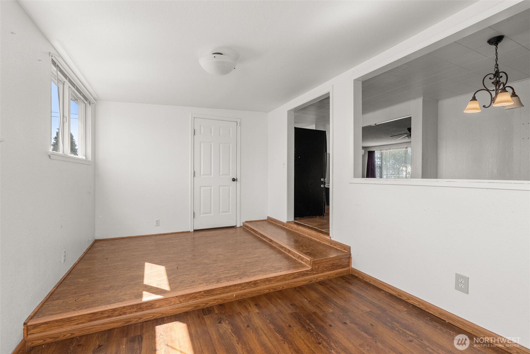 402 N 10th Street , Elma, WA 98541