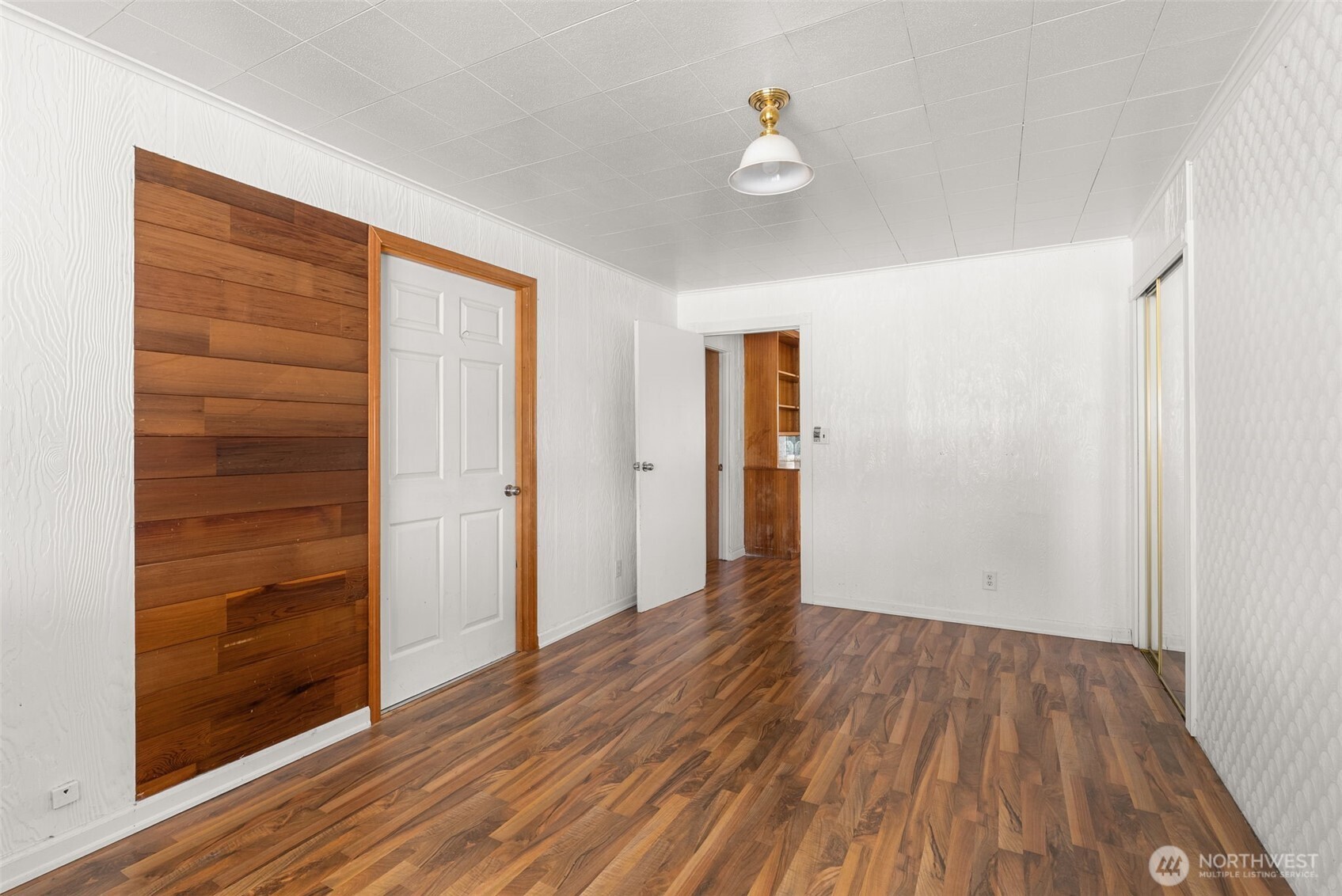 402 N 10th Street , Elma, WA 98541