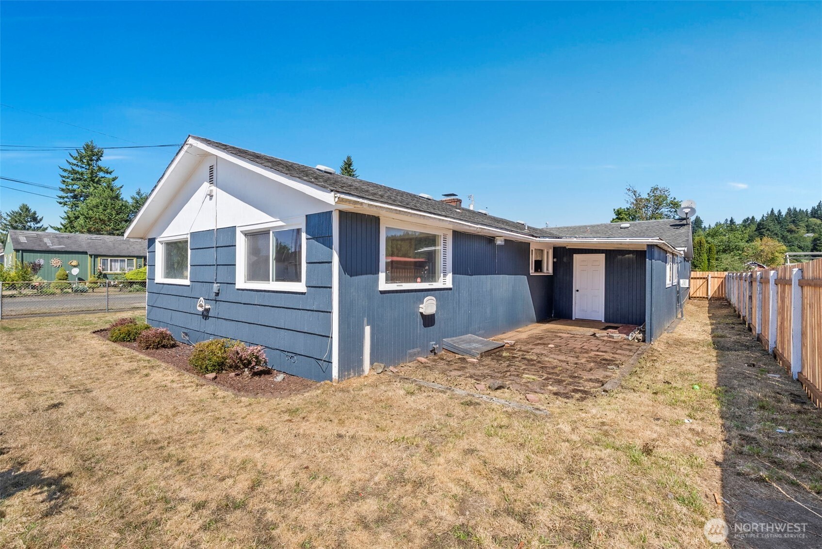 402 N 10th Street , Elma, WA 98541